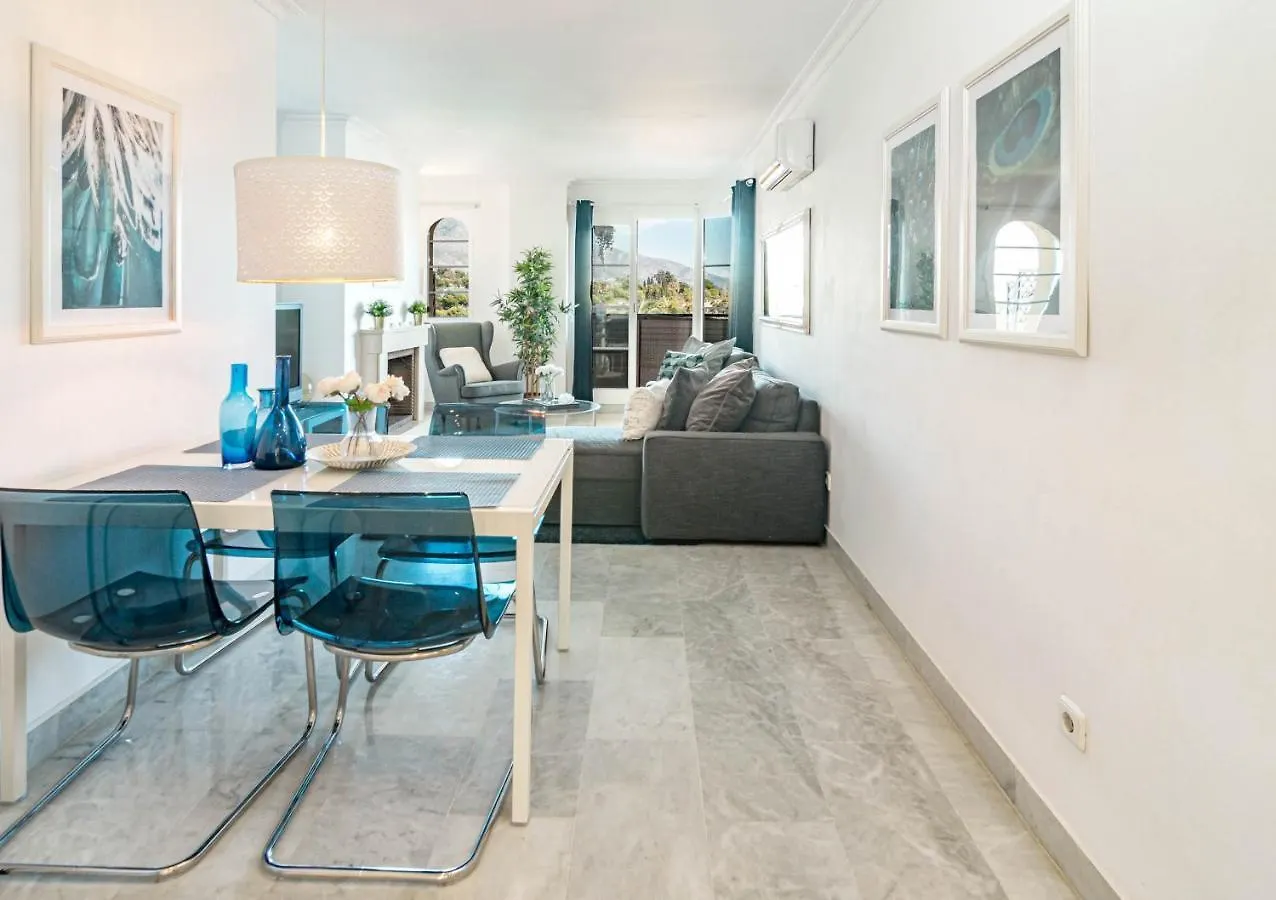 Sat2 - Modern 2 Bedroom Apartment With Ocean View contacts