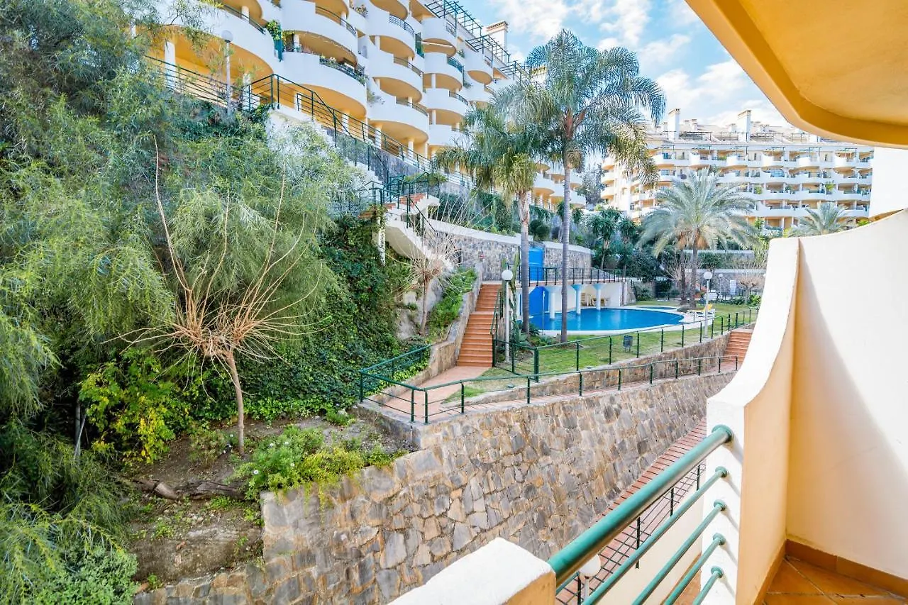 Sat2 - Modern 2 Bedroom Apartment With Ocean View Marbella