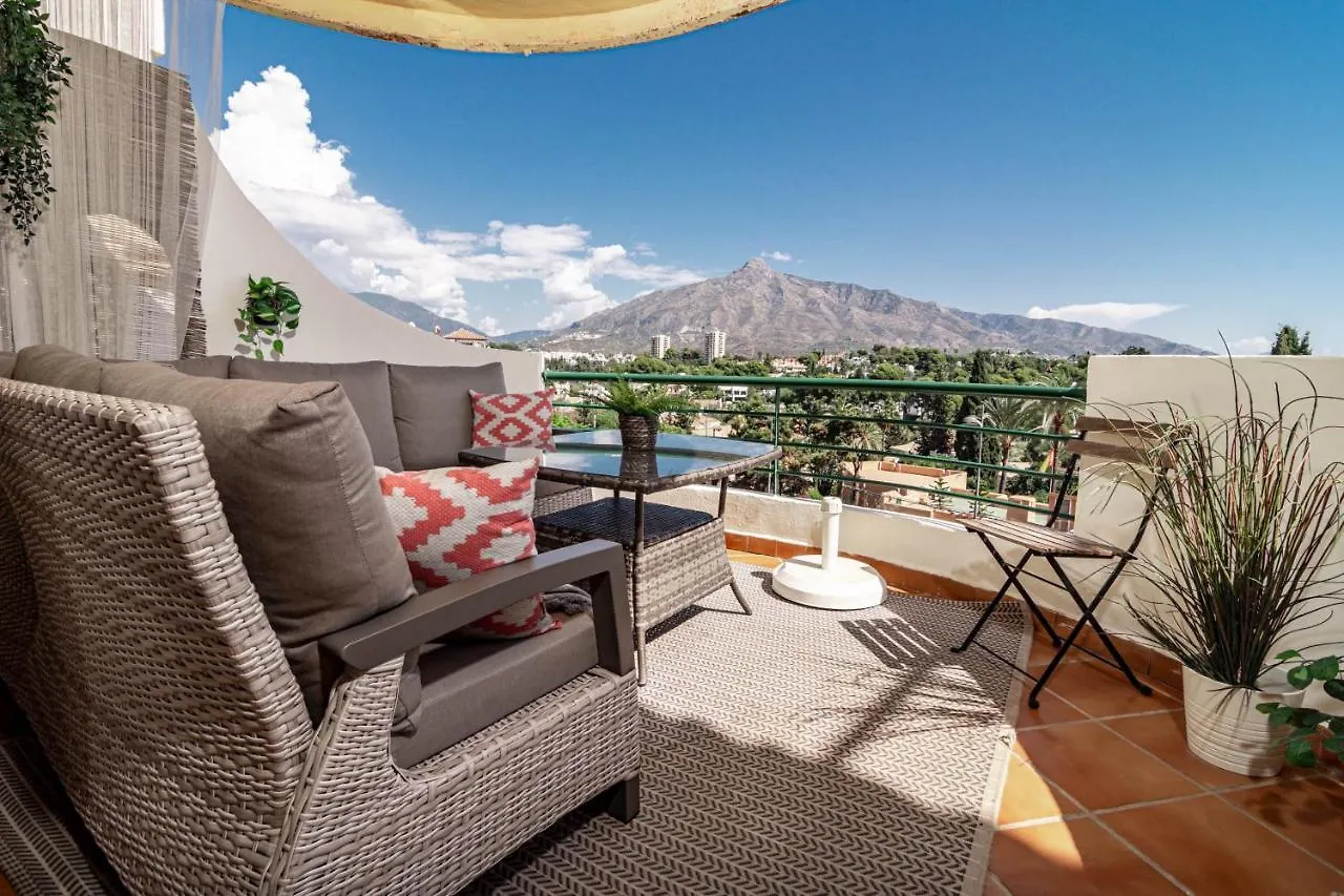 Sat2 - Modern 2 Bedroom Apartment With Ocean View Marbella