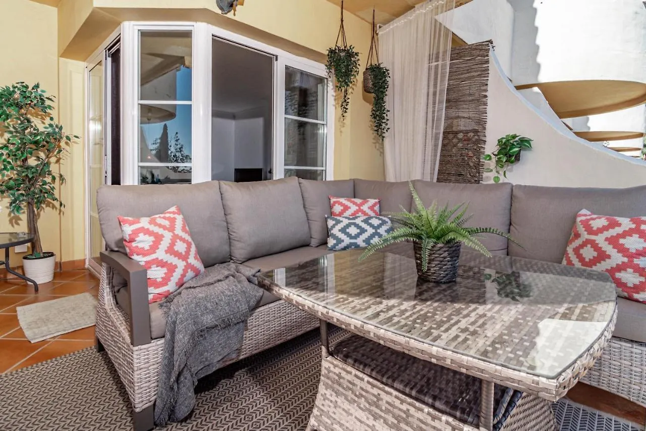 Sat2 - Modern 2 Bedroom Apartment With Ocean View Marbella