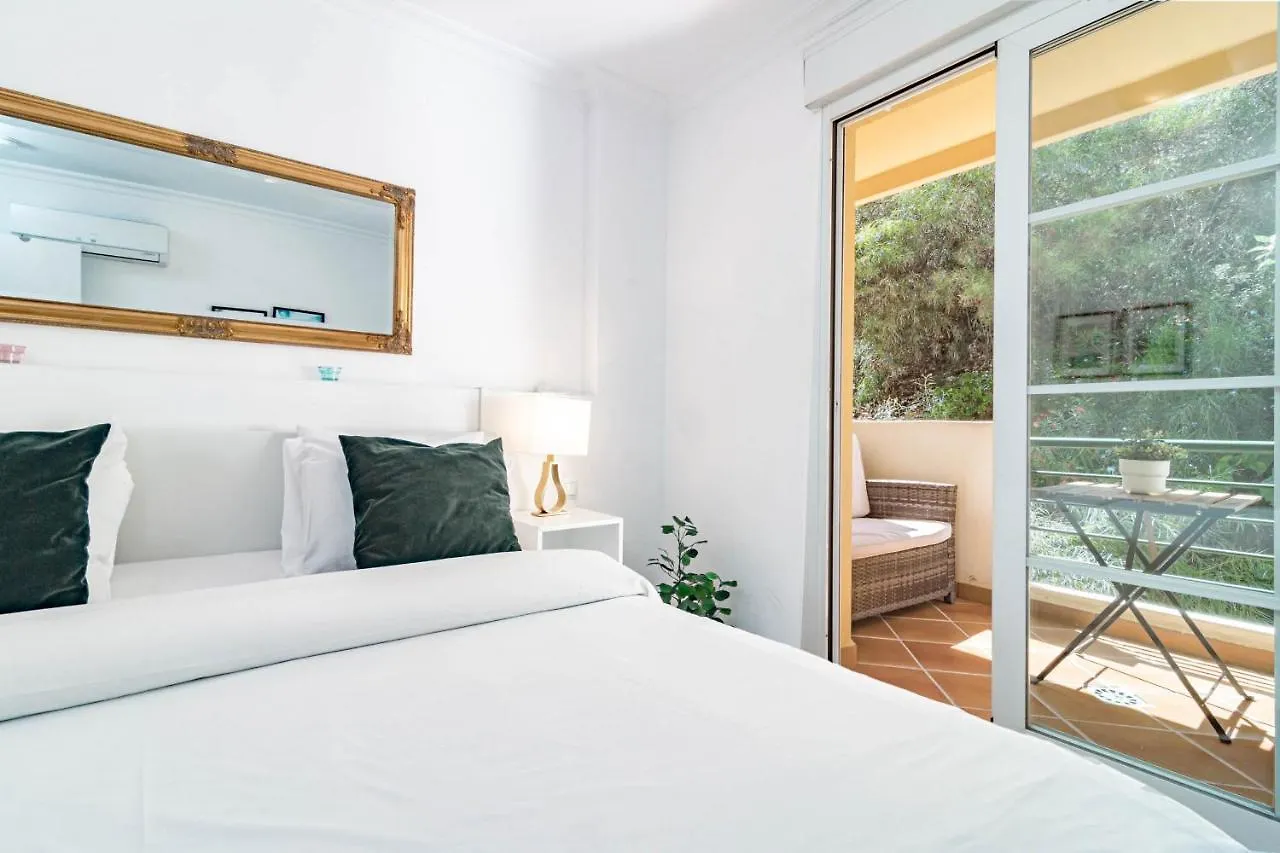 Sat2 - Modern 2 Bedroom Apartment With Ocean View Marbella